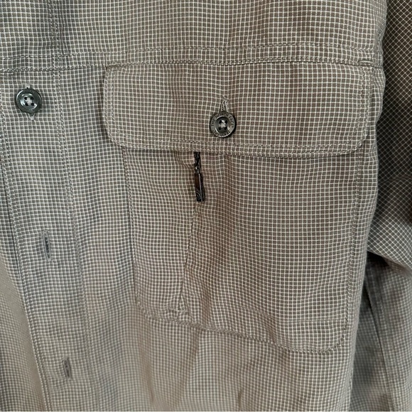 The North Face Men’s Short Sleeve Green & White Button Up Fishing Shirt Sz M GUC - Picture 3 of 8